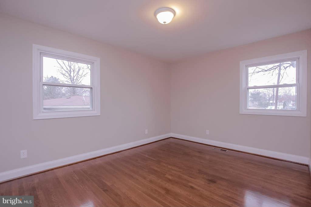 6101 Pinto Place Springfield, VA 22150 - Photo 12 of 30 Bedroom (Master)