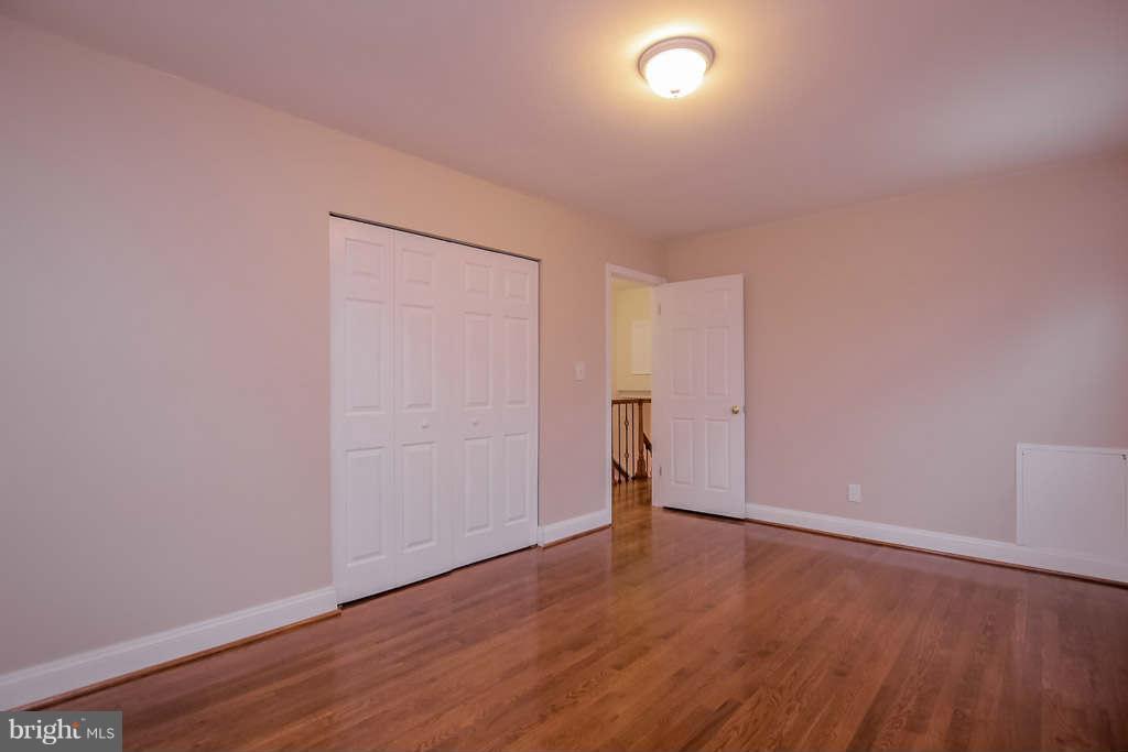 6101 Pinto Place Springfield, VA 22150 - Photo 13 of 30 Bedroom (Master)