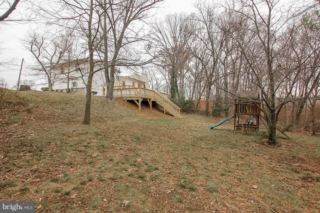 6101 Pinto Place Springfield, VA 22150 - Photo 25 of 30 Exterior (Rear)