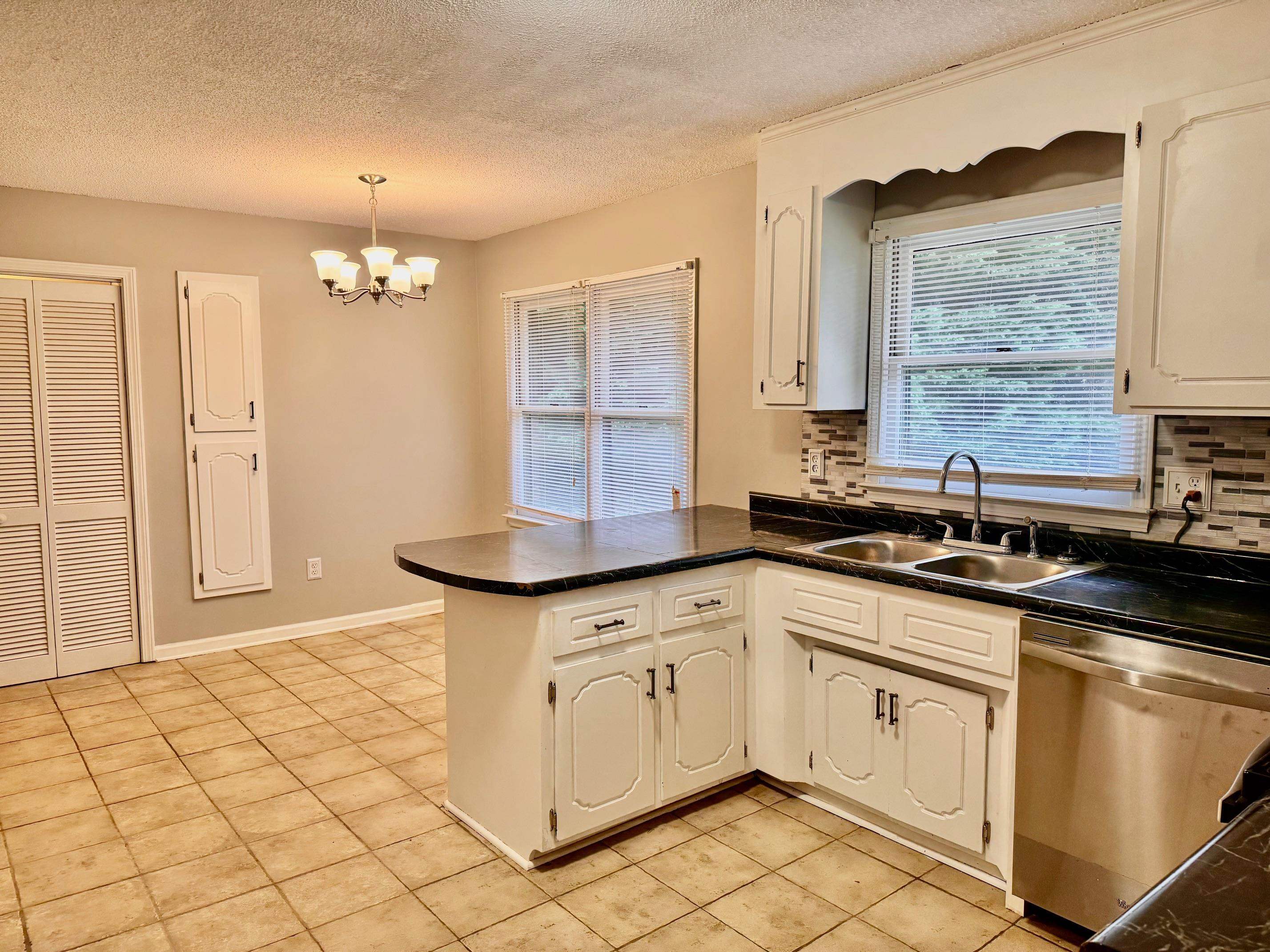 1408 Bonner Road Gaffney, SC 29341 - Photo 9 of 23