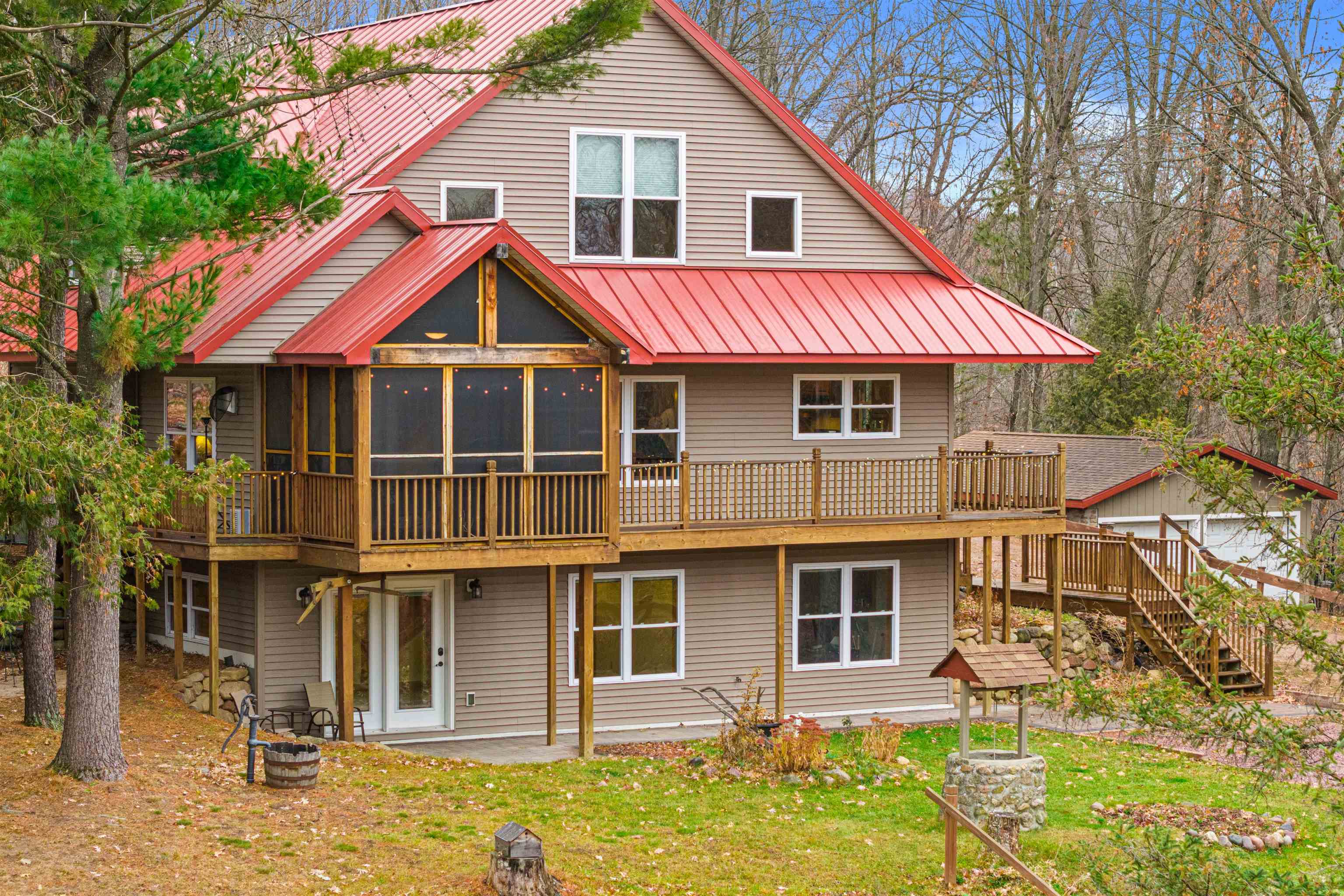 8840 Spring Lake Road Amherst, WI 54406 - Photo 2 of 60