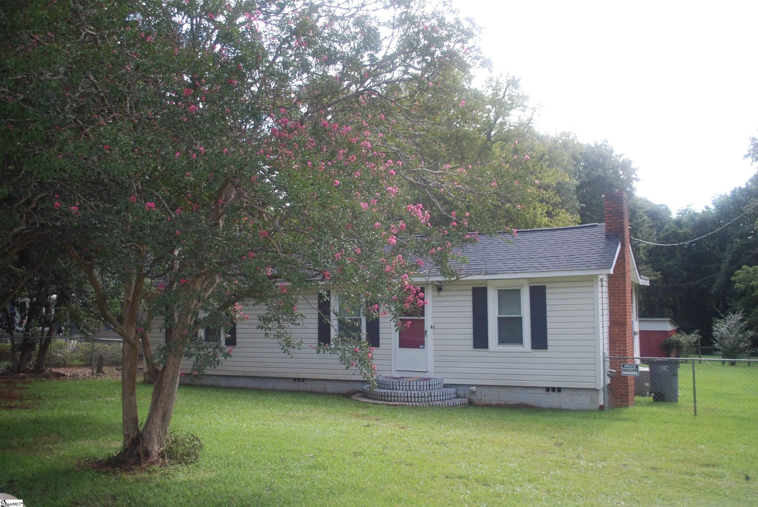 104 Rasor Drive Greenville, SC 29617 - Photo 1 of 13 Gallery Image 1