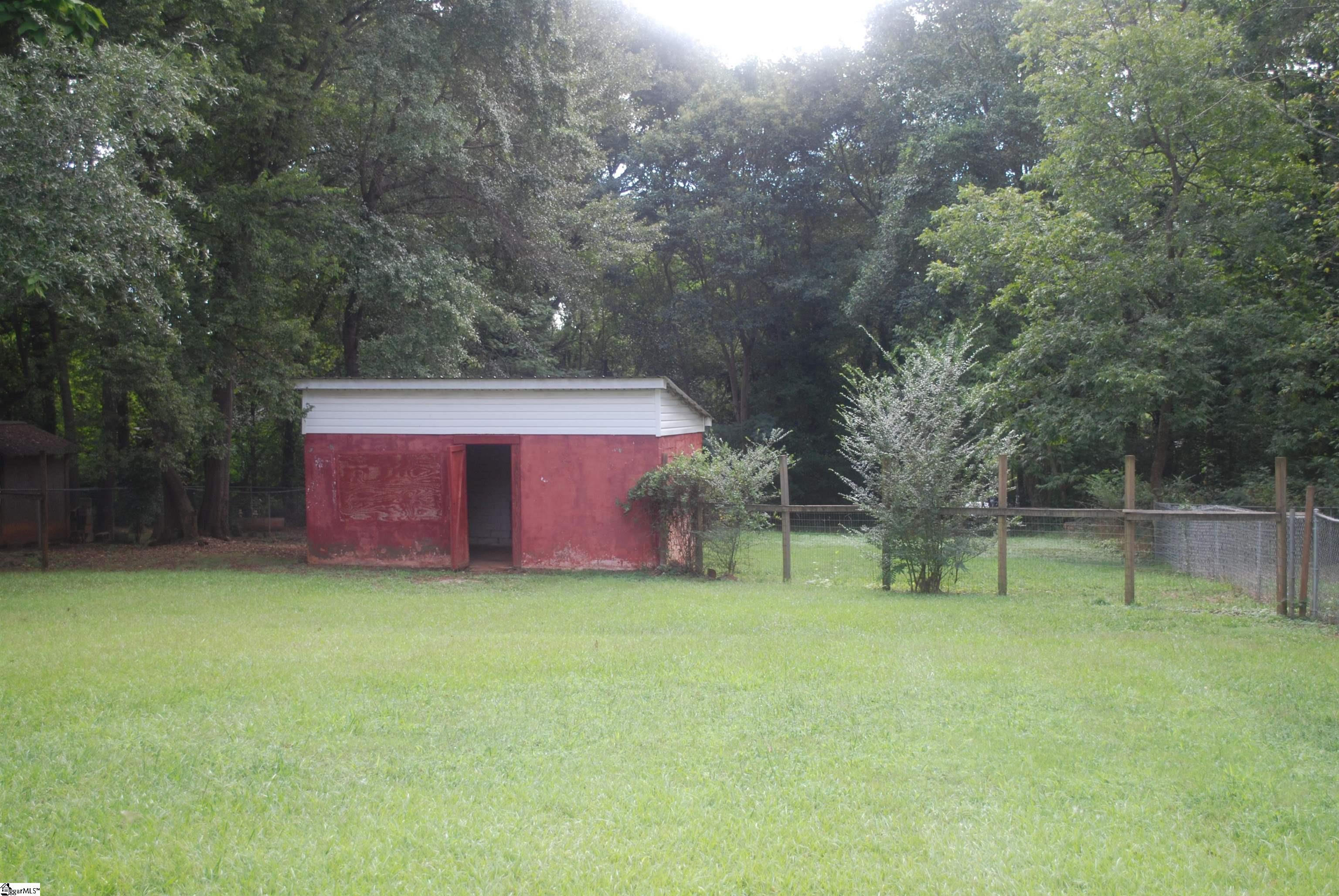 104 Rasor Drive Greenville, SC 29617 - Photo 3 of 13 Gallery Image 3
