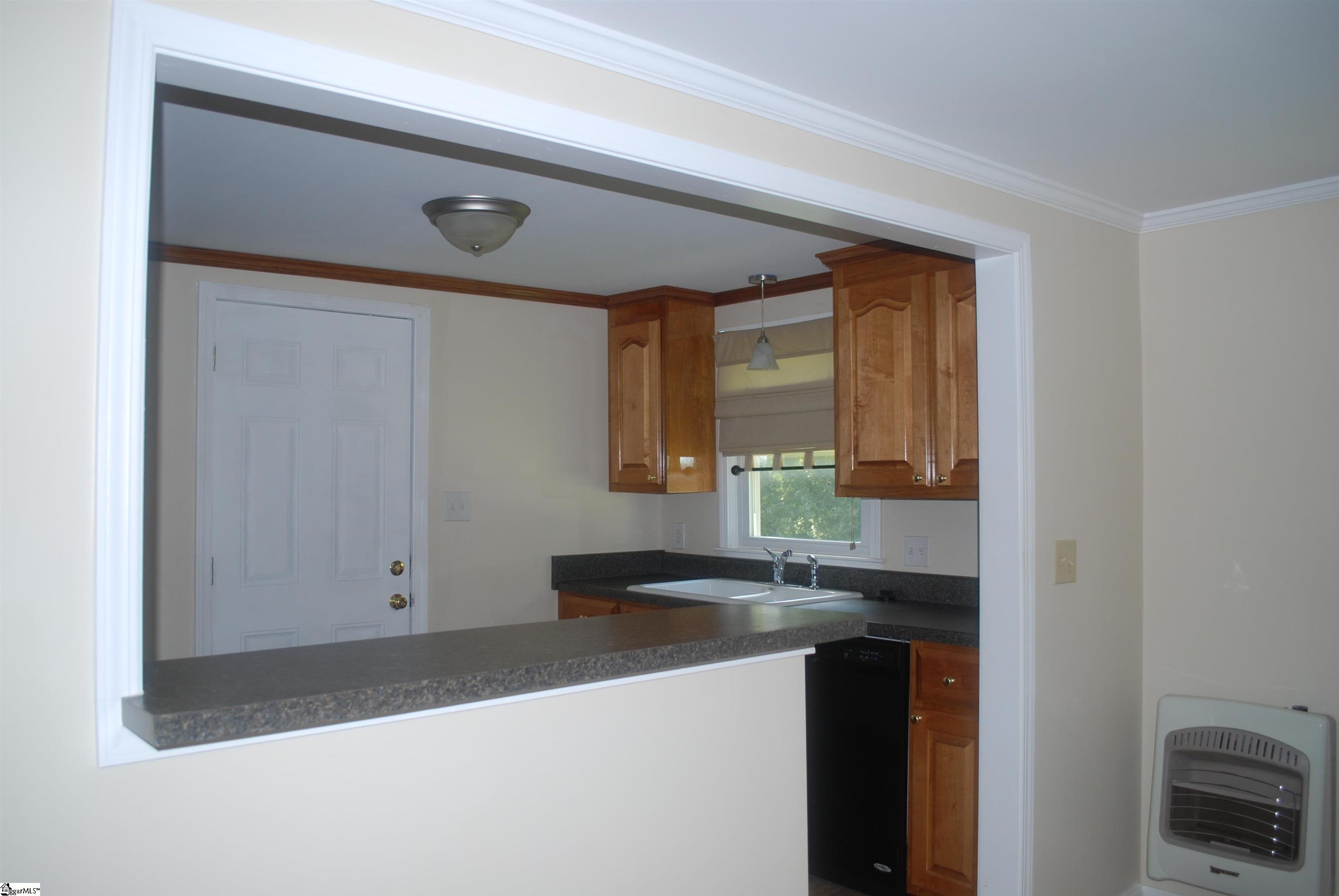 104 Rasor Drive Greenville, SC 29617 - Photo 8 of 13 Gallery Image 8