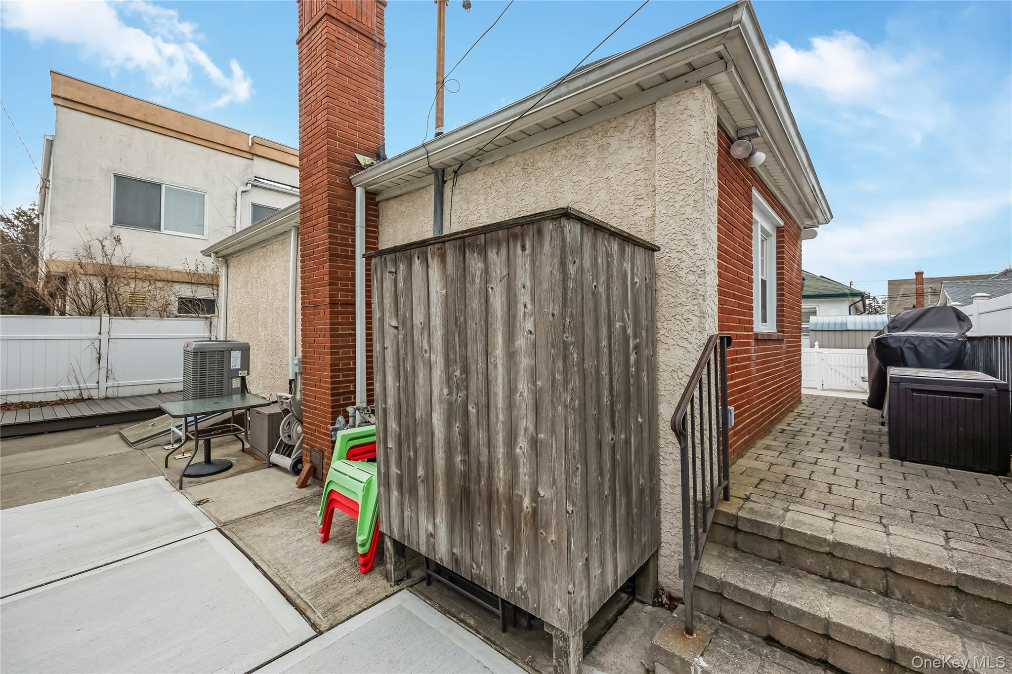 27 June Walk Long Beach, NY 11561 - Photo 20 of 20 a view of outdoor space with seating area