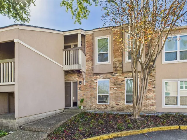 $1,500 | 8155 Jefferson Highway, Unit 305, Baton Rouge, LA 70809