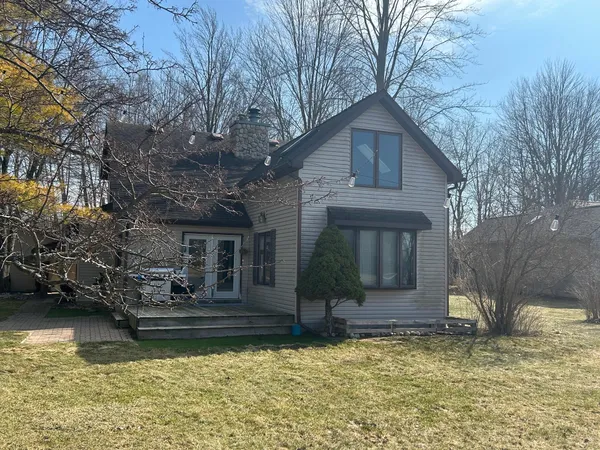 $412,500 | 9158 Elmwood Court, Unit 185, Canadian Lakes, MI 49346