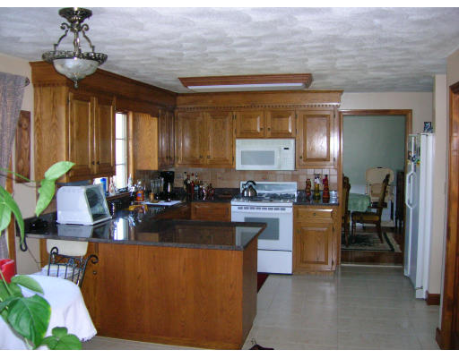 960 Boston Road Haverhill, MA 01835 - Photo 3 of 6 Gallery Image 3