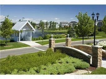 $689,700 | 2454 Sand Stone Place, Woodbury, MN 55129