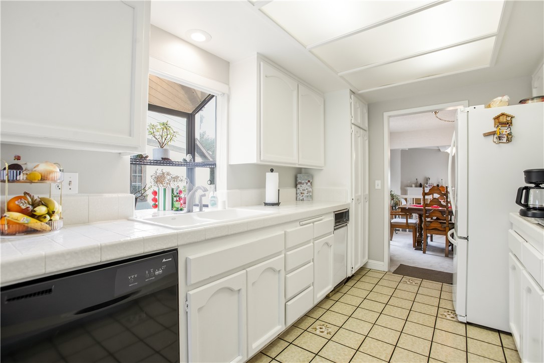 1469 West Lambert Road La Habra, CA 90631 - Photo 12 of 40 Kitchen