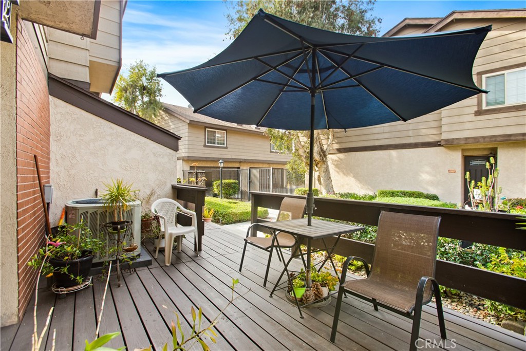 1469 West Lambert Road La Habra, CA 90631 - Photo 2 of 40 Front Deck