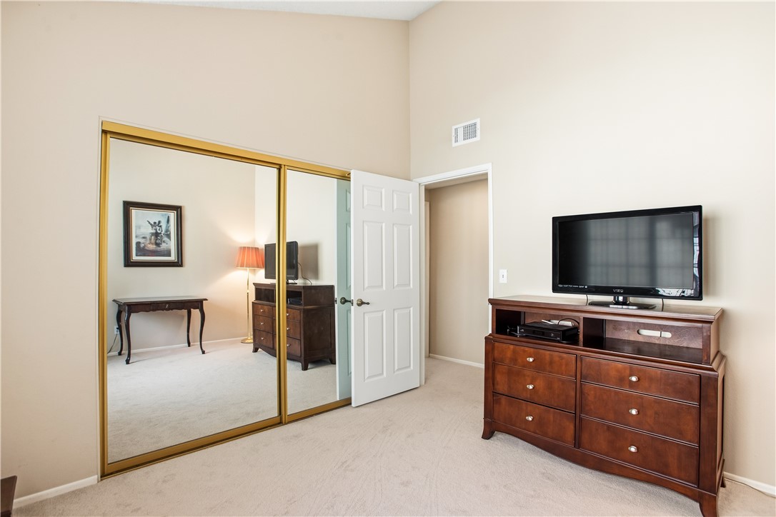 1469 West Lambert Road La Habra, CA 90631 - Photo 21 of 40 2nd bedroom