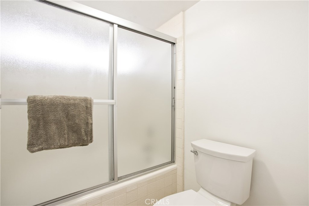 1469 West Lambert Road La Habra, CA 90631 - Photo 26 of 40 On suite shower