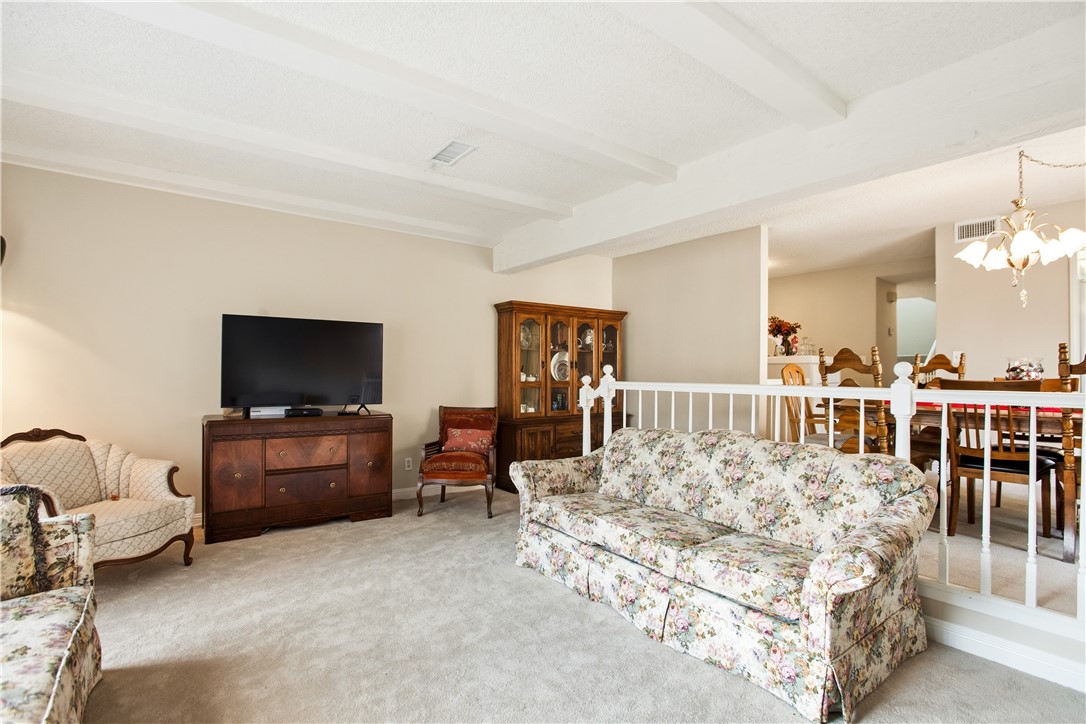 1469 West Lambert Road La Habra, CA 90631 - Photo 4 of 40 Living area