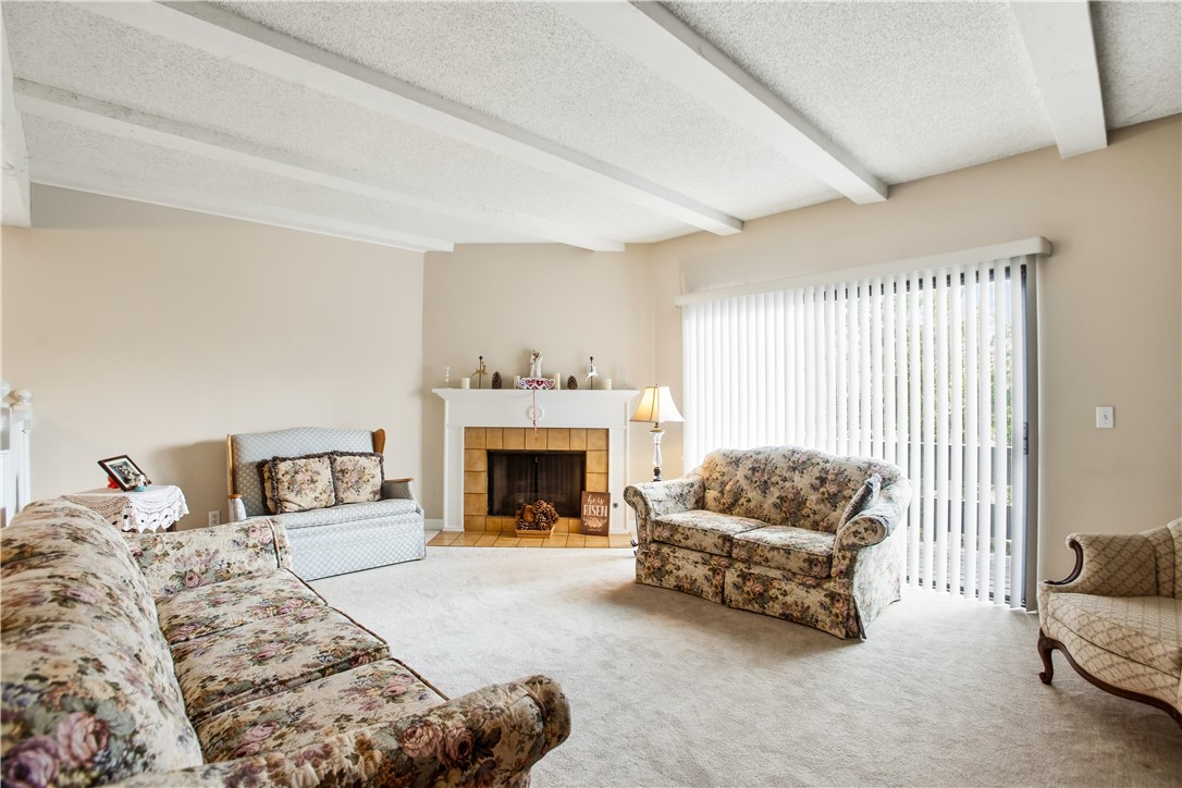 1469 West Lambert Road La Habra, CA 90631 - Photo 6 of 40 Living area