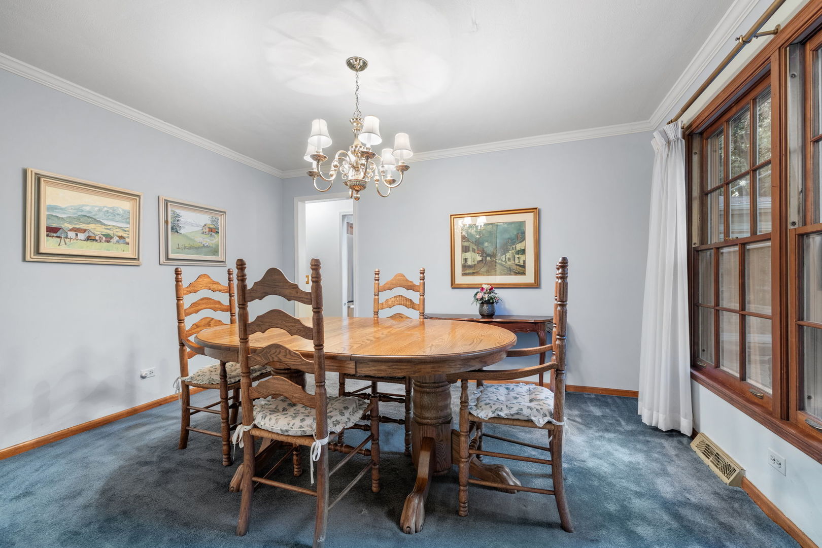 2S501 Seneca Drive Wheaton, IL 60189 - Photo 11 of 28