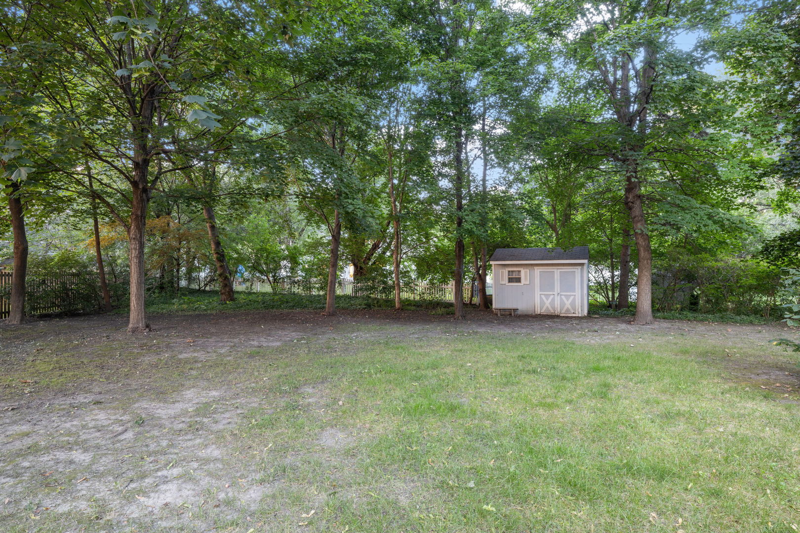 2S501 Seneca Drive Wheaton, IL 60189 - Photo 23 of 28