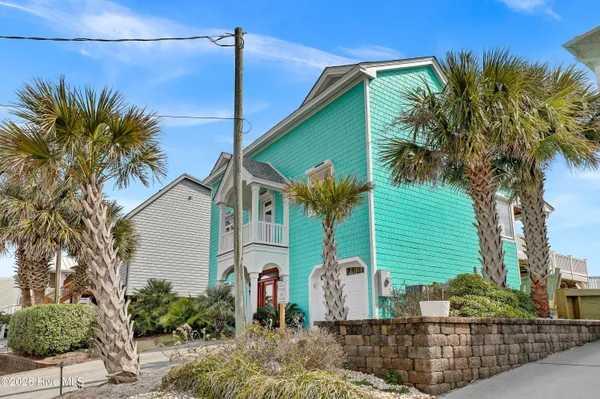 $2,400,000 | 511 North Anderson Boulevard, Topsail Beach, NC 28445