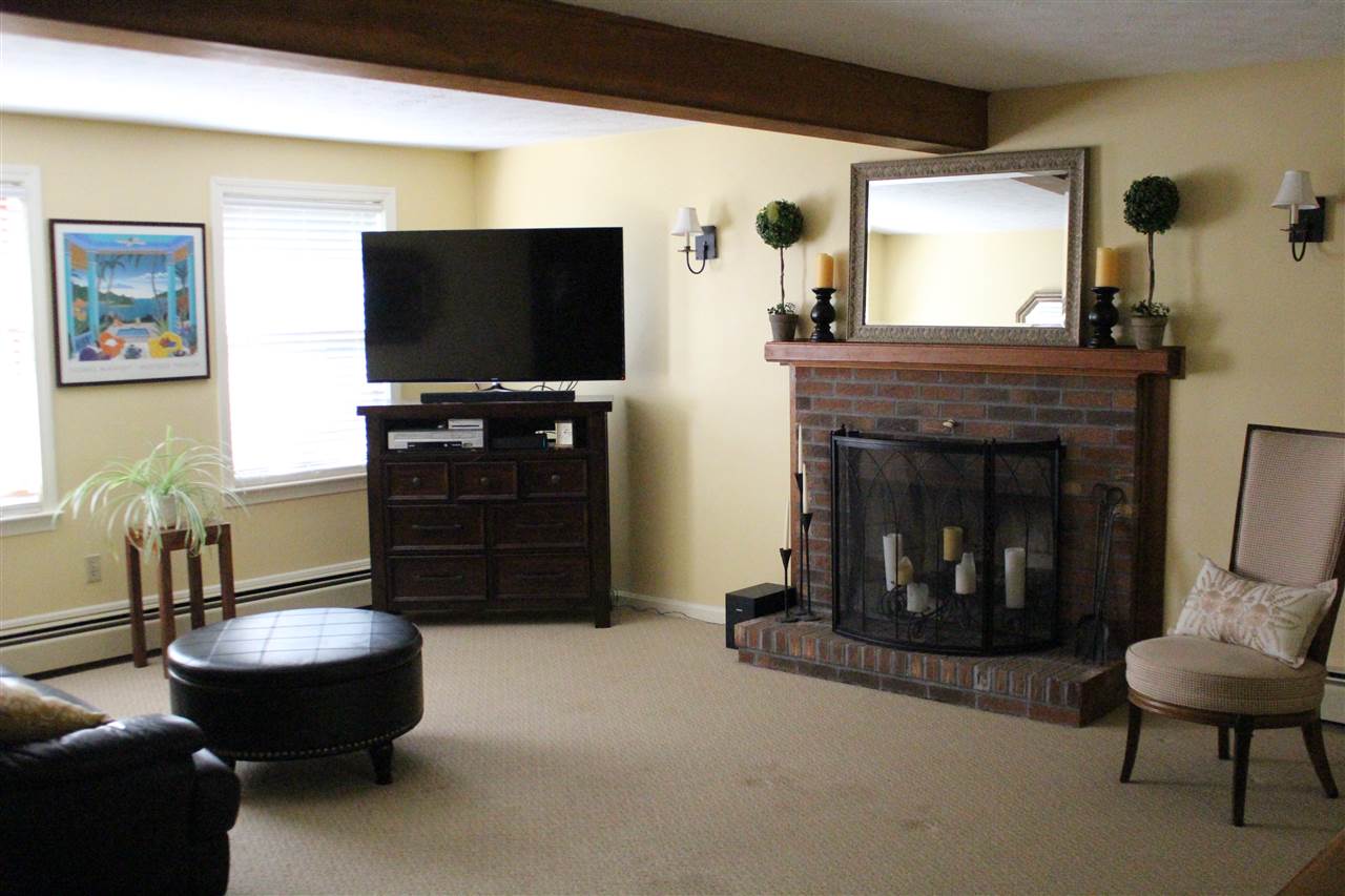 25 Windsor Drive Merrimack, NH 03054 - Photo 5 of 18