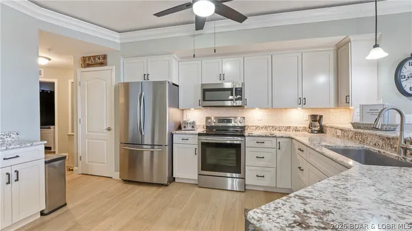 $499,900 | 1225 Lands End Parkway, Unit G733, Osage Beach, MO 65065