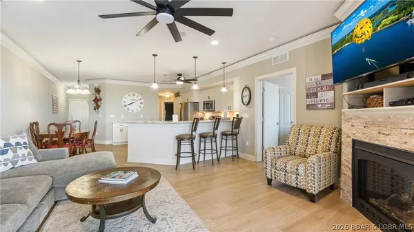$494,900 | 1225 Lands End Parkway, Unit G733, Osage Beach, MO 65065
