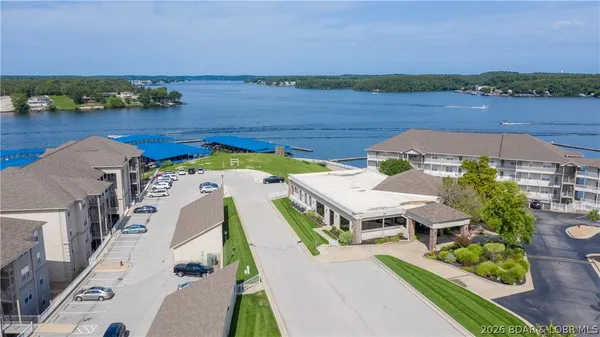 $494,900 | 1225 Lands End Parkway, Unit G733, Osage Beach, MO 65065