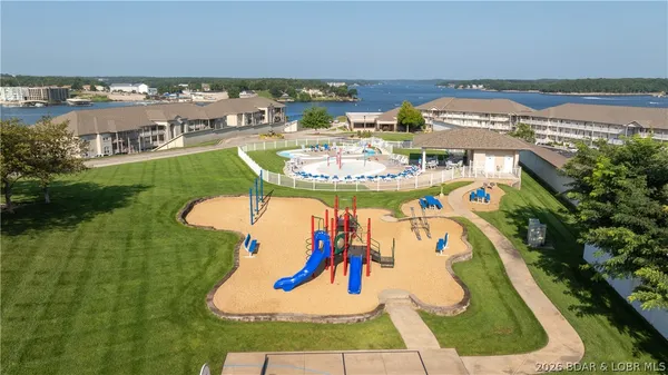 $494,900 | 1225 Lands End Parkway, Unit G733, Osage Beach, MO 65065