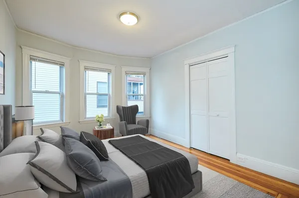 $4,500 | 5 Albion Street, Unit 1, Somerville, MA 02143