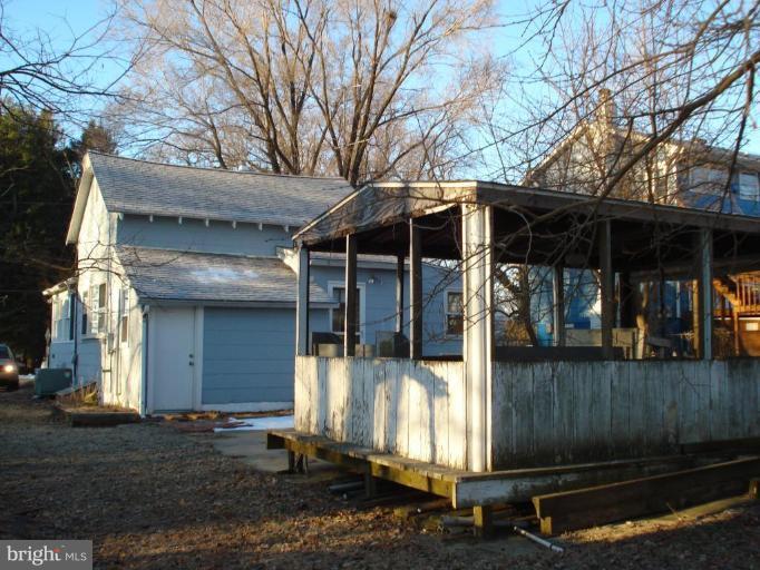 1720 Grandview Road Pasadena, MD 21122 - Photo 1 of 4 Exterior (Rear)