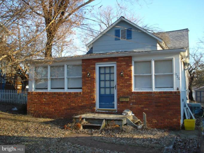 1720 Grandview Road Pasadena, MD 21122 - Photo 4 of 4 Exterior (Main)