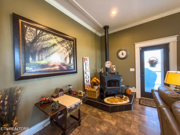$930,000 | 791 Highway 113, White Pine, TN 37890