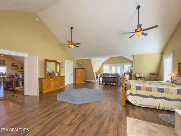 $930,000 | 791 Highway 113, White Pine, TN 37890