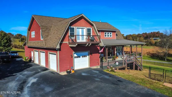 $930,000 | 791 Highway 113, White Pine, TN 37890