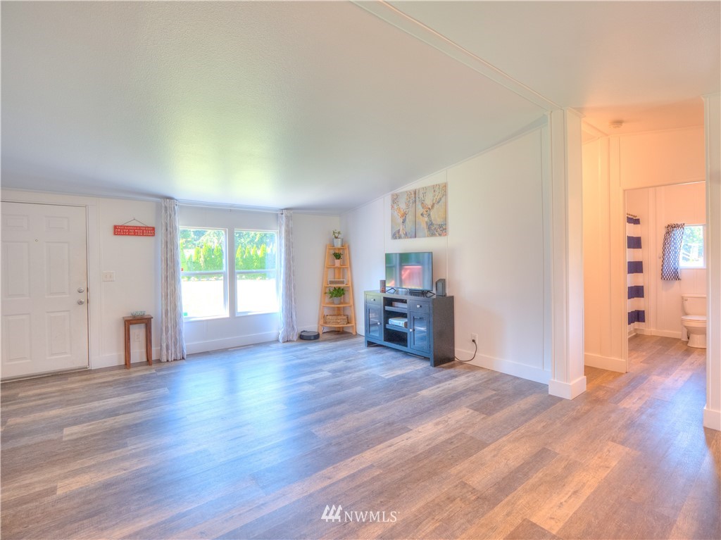 15305 Carbonado-S Prairie Road Buckley, WA 98321 - Photo 18 of 31 Gallery Image 18