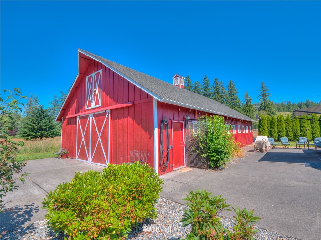 15305 Carbonado-S Prairie Road Buckley, WA 98321 - Photo 5 of 31 Gallery Image 5