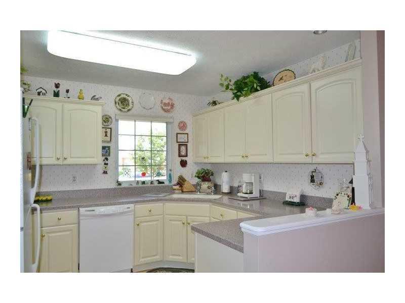 1841 Golfview Drive Springfield, OH 45503 - Photo 10 of 25