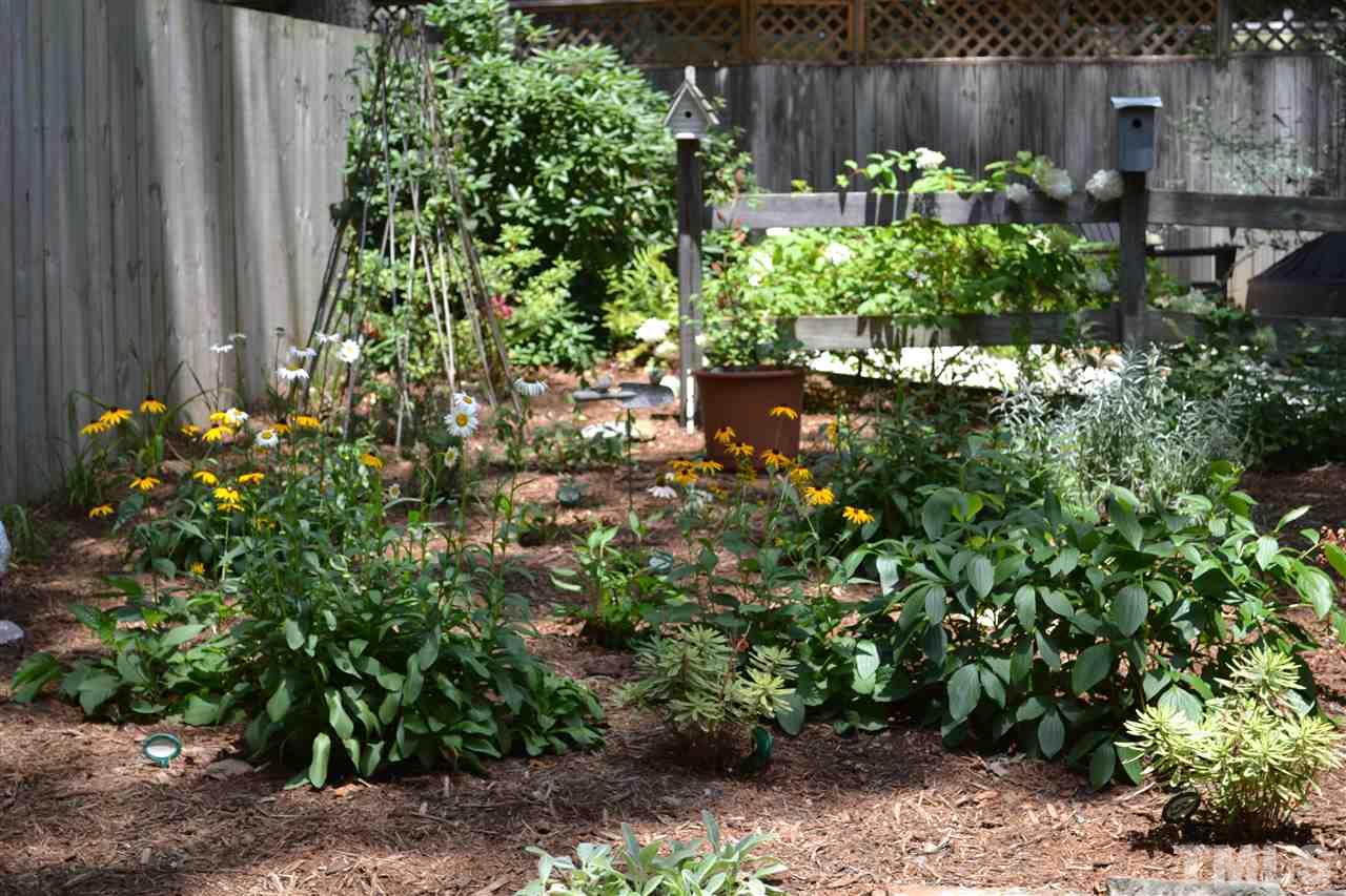 2320 Pastille Lane Raleigh, NC 27612 - Photo 25 of 25 a backyard of a house