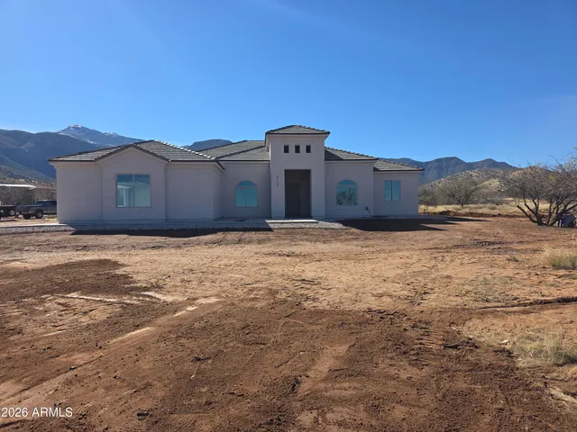 $695,000 | 5754 South Stephanie Place, Hereford, AZ 85615