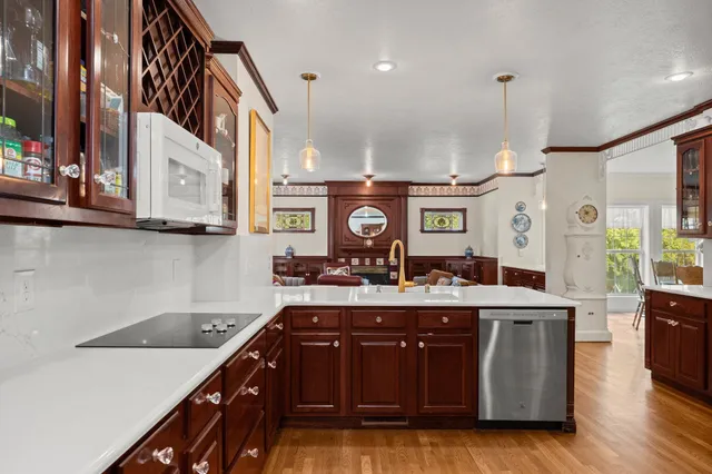 $2,100,000 | 6212 South Ranch Park Lane, Spokane Valley, WA 99206