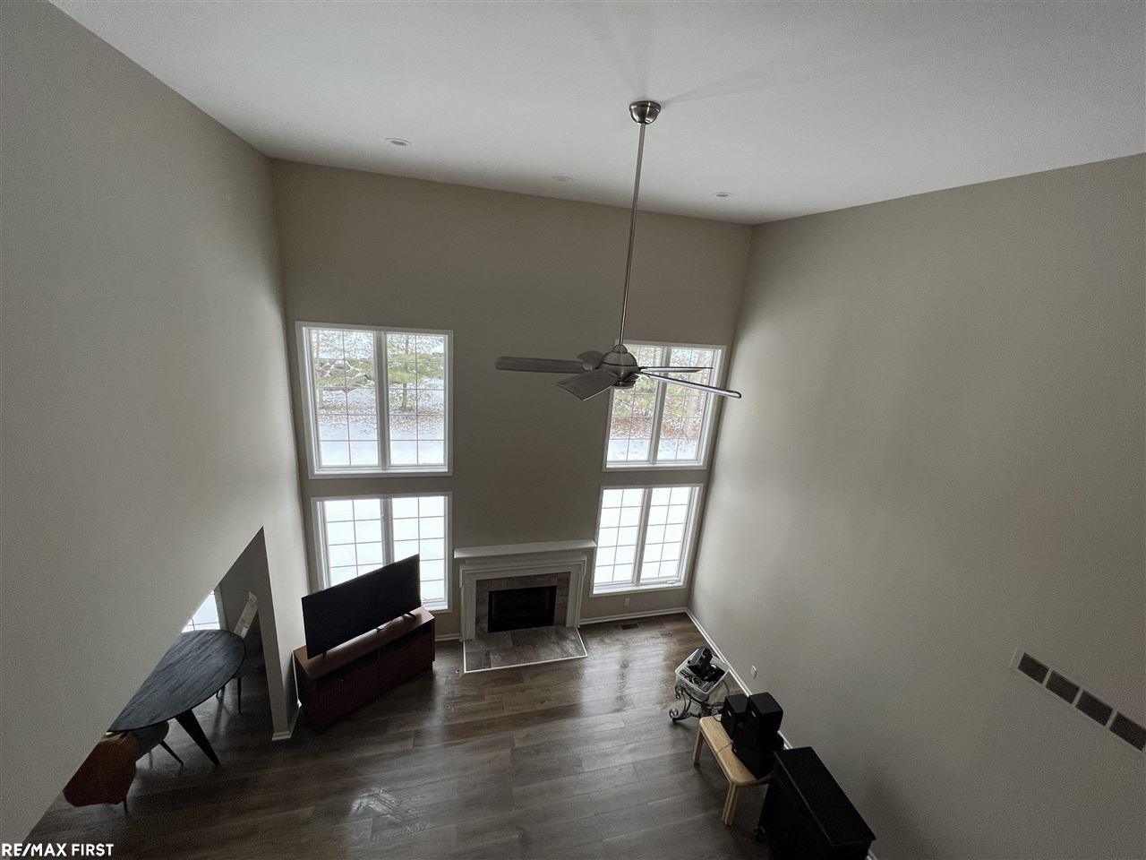 3836 Red Root Road Lake Orion, MI 48360 - Photo 11 of 44 50065848-11.JPG