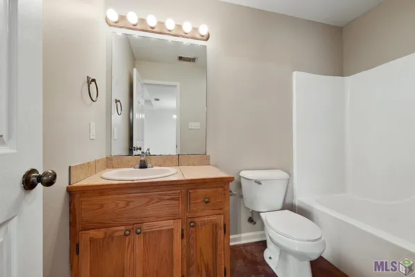 $1,200 | 30090 Mayer Street, Unit 13, Walker, LA 70785