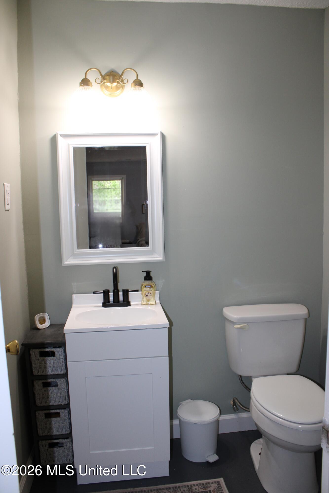 531 Pepper Tree Lane Senatobia, MS 38668 - Photo 19 of 20 Half Bath