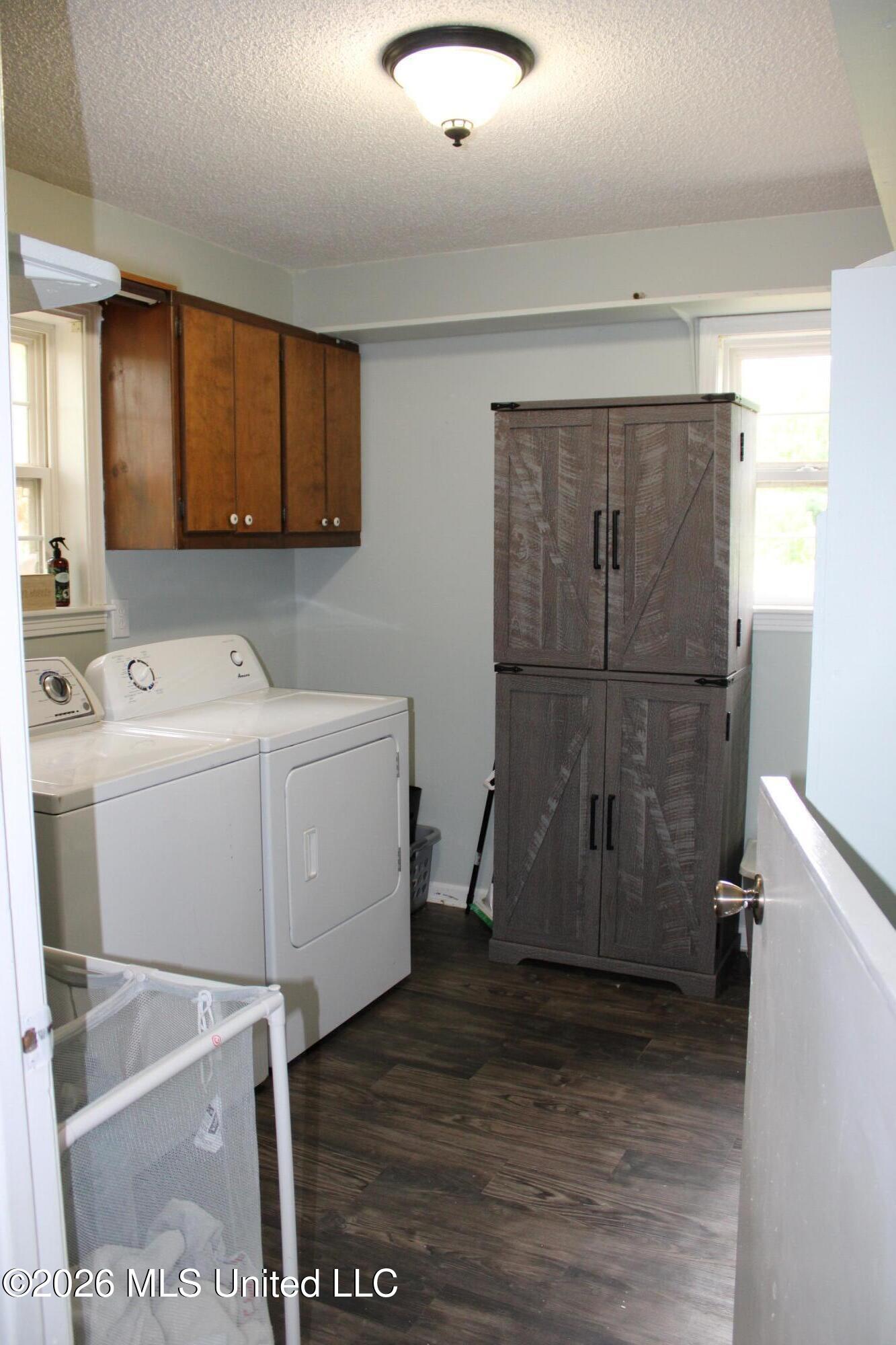 531 Pepper Tree Lane Senatobia, MS 38668 - Photo 20 of 20 Laundry room