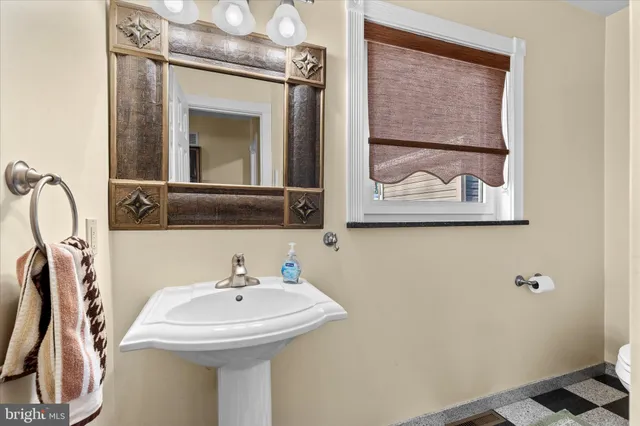 $479,900 | 216 North Charlotte Street, Manheim, PA 17545