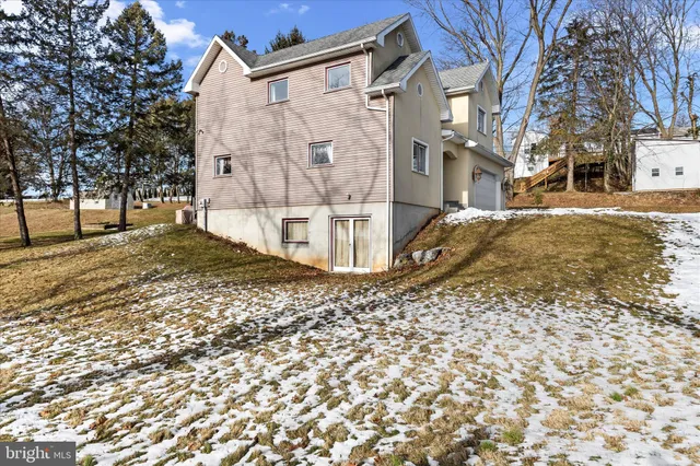 $479,900 | 216 North Charlotte Street, Manheim, PA 17545