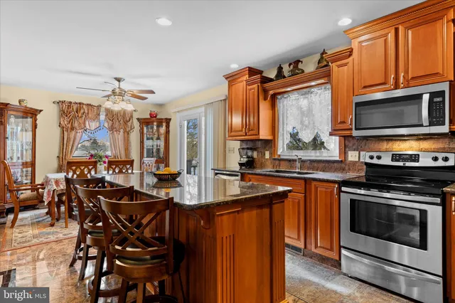 $479,900 | 216 North Charlotte Street, Manheim, PA 17545