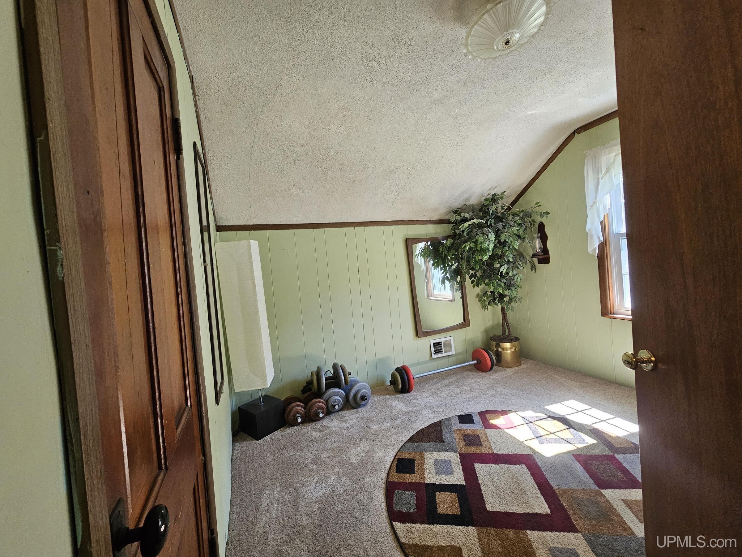 709 Plymouth Road Wakefield, MI 49968 - Photo 18 of 28 Gallery Image 18