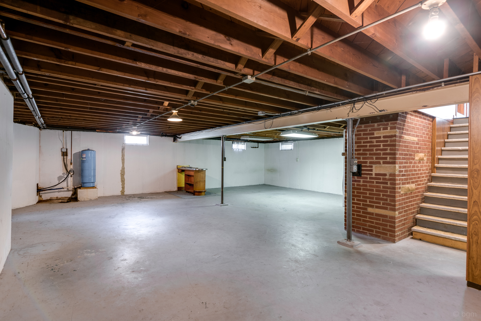 2232 Prairie Street Aurora, IL 60506 - Photo 20 of 28 a view of empty room with wooden ceiling