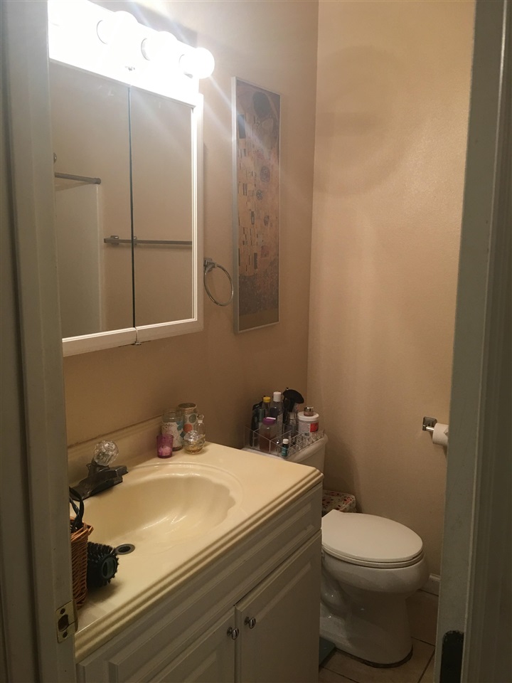 66 East J Stringer Road Crawfordville, FL 32327 - Photo 4 of 11 Gallery Image 4