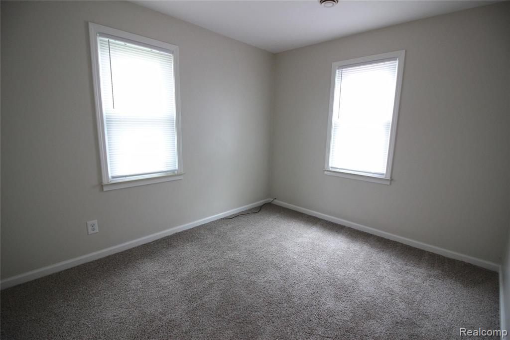 4940 Inkster Road Westland, MI 48186 - Photo 12 of 15